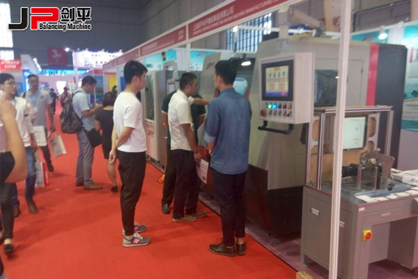 新能源汽車全面發(fā)展，劍平助力汽車智能化|動平衡機